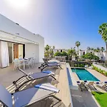 Daire Don Carlos Sea View - Adults Only !