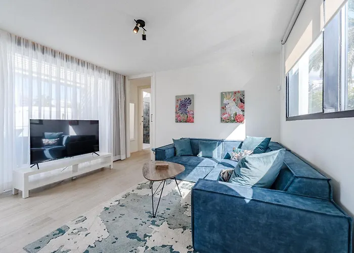 Don Carlos Sea View - Adults Only !