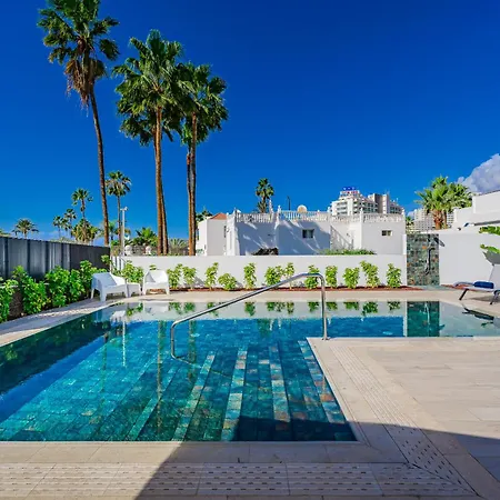 Don Carlos Sea View - Adults Only !